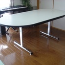 オフィス用会議テーブル