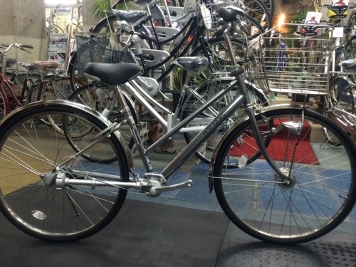 ★限定１台かぎり大特価！！！新車 丸石サイクル　シャフトドライブ車　ホットニュ－ス  シルバ－