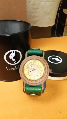ドラマでも使用される「くるき亭」のおしゃれな腕時計