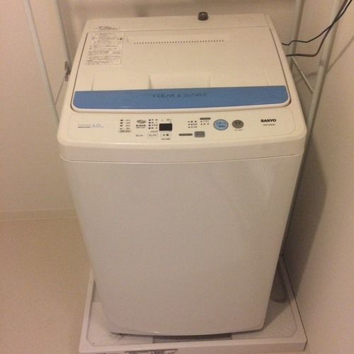 キレイです！SANYO 全自動洗濯機ASW-60B(W) 6.0kg 直接引き取り歓迎!配送も可