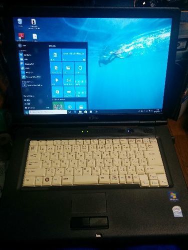 (完売御礼、平塚市)Windows10 富士通ビジネスノート　2GB/120GB  15.4インチwide液晶　上物
