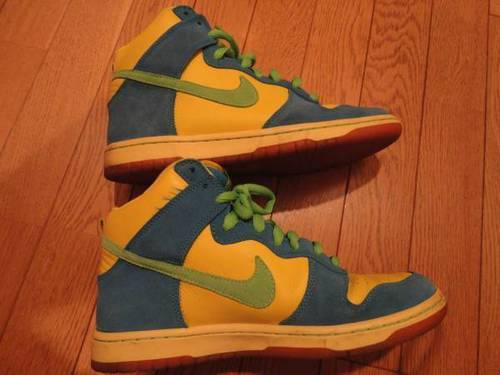まとめ買い割引　DUNK HI PRO SB ”MARGE SIMPSON” 26.5cm 　ミニオンズカラー