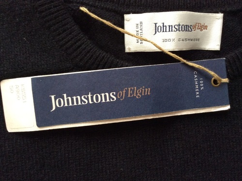 《お取り引き中》Johnstons / ジョンストンズ カシミア100%セーター【新品】