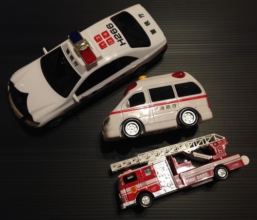 パトカー 救急車 消防車 3点セット Ruru 中野のおもちゃ その他 の中古あげます 譲ります ジモティーで不用品の処分 パトカー 救急車 消防車 3点セット Ruru 中野のおもちゃ その他 の中古あげます 譲ります ジモティーで不用品の処分