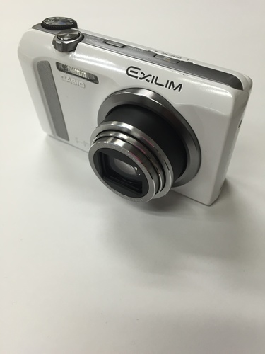 カシオ　HIGH SPEED EXILIM EX-ZR500