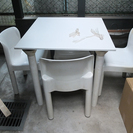【取引完了】野外テーブル/椅子　イタリアkartell社