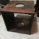 古いレトロな木枠箱 キューブボックス 丸穴開き 正方形  引き取りのみ