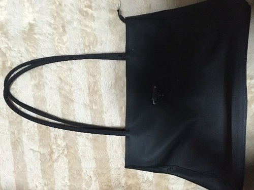 PRADA バック