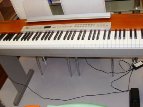 (都内引取限定)YAMAHA P-120S 電子ピアノ 音出しOK 一部難あり
