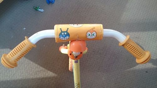 アンパンマン 自転車 ペダル なし