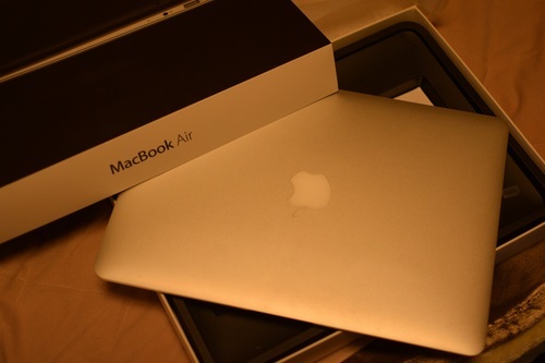 [極上美品]Macbook Air 13inch/Core i5/ 4G/ SSD128GB[充電51回]