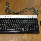 NEC純正のキーボードとマウスです。