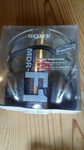 SONY MDR-F1 フルオープン型ヘッドフォン　ソニー