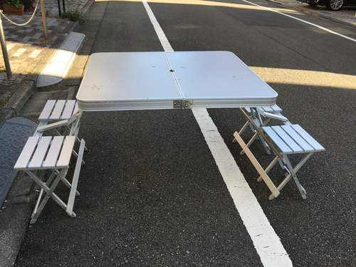 【値下】Colemanアルミ・ピクニック・テーブル(折畳式) MODEL 170-5564
