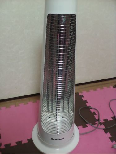 ※終了　honeywell カーボンヒーター 3,000円