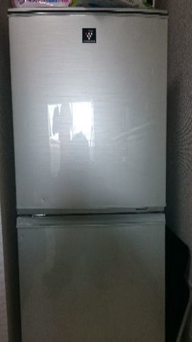 冷蔵庫 シャープ 2011年製 137L