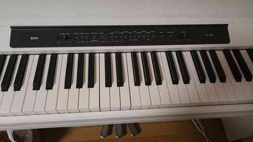 KORG 電子ピアノLP-350