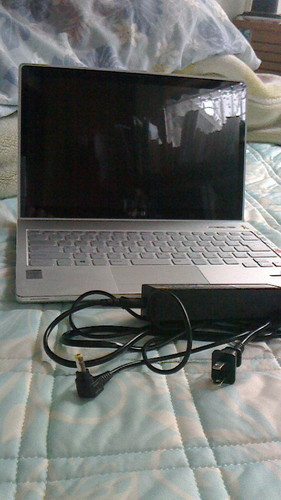 ノートパソコン FMV LIFEBOOK SH90/M W WIN8