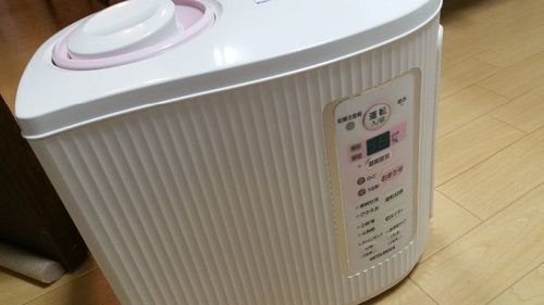 加湿器