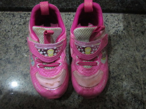 終了しました 女児用プリキュア靴18センチとおまけ ゆう 京都のキッズ用品 子供用シューズ の中古あげます 譲ります ジモティーで不用品の処分