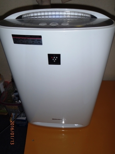 時間がないので最終値下げ！シャーププラズマクラスター中古美品 加湿空気清浄機 高濃度7000
