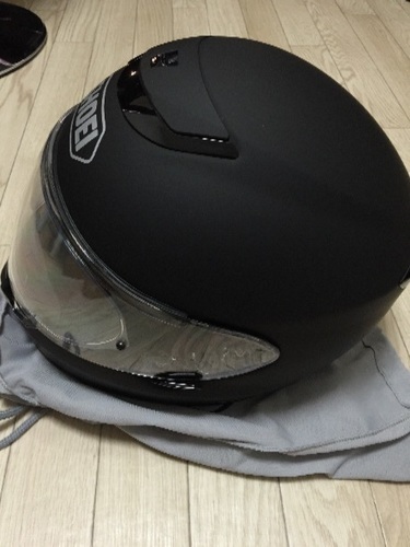 (取引成立済み)SHOEI フルフェイスヘルメットQWESTマッドブラック(Lサイズ：59cm)