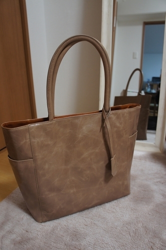 【新品】GUIONNETのリバーシブルトート　定価：37,800