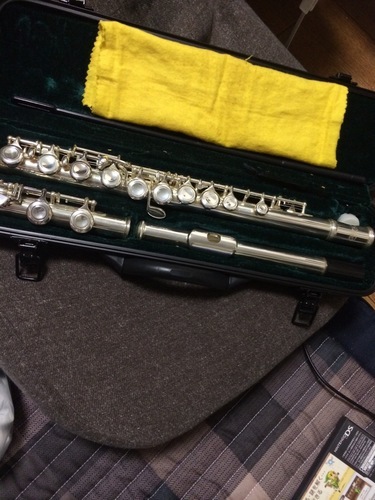 美品 フルートセット 楽譜三冊 掃除道具付