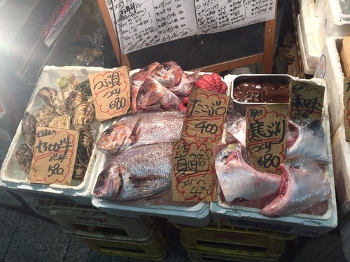 大阪 梅田駅至近 海鮮料理店 魚屋わらじ キッチン ホール