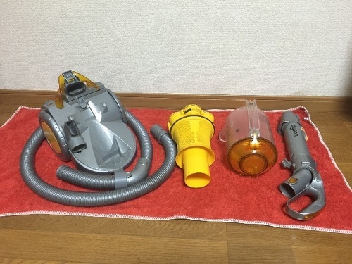 配送のみ送料込み  ダイソンDC12と付属品6点の豪華福袋セット