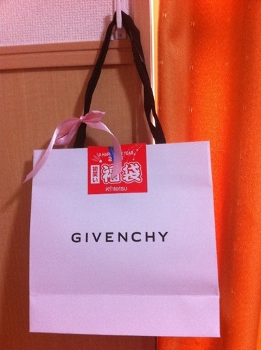 Givenchy 福袋