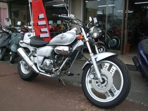 ご成約ありがとうございます。 NO.669 マグナ50 (MAGNA) 4サイクルエンジン セル付き アメリカン50cc ☆彡
