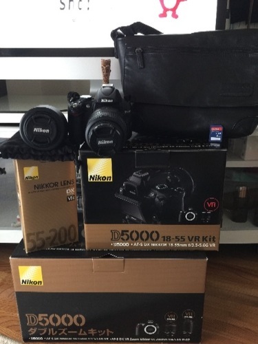 Nikon D5000 ダブルズームキット ニコン