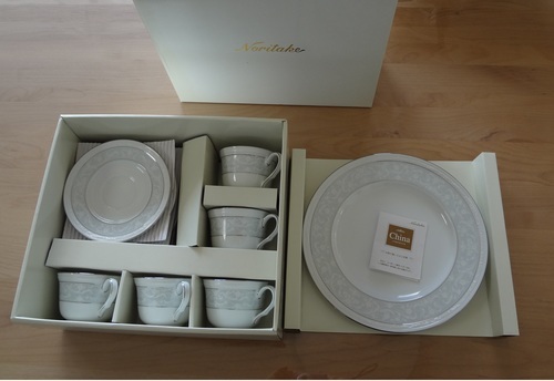 《未使用品》ノリタケ　サロンセット