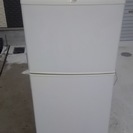 （交渉中）　東芝　2002年製　冷蔵庫　　大阪市内無料配達（玄関前）