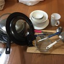 食器（茶碗、お皿、鍋、フライパン、オープン、まな板など）