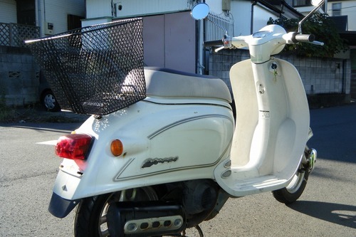 次の奉公先が決まりました！   ホンダジョルノＡＦ２４　２スト　５０cc 　28000円
