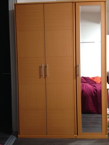 寝室壁面収納 ミラー付き3枚扉クローゼット Kayo 西小山の家具の中古あげます 譲ります ジモティーで不用品の処分