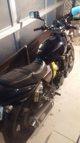 ヤマハXJR 400車検29年12月まで　神戸