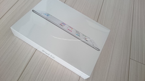 iPad Air Wi-Fiモデル 32GB MD789J/B 　シルバー