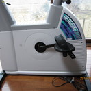 コンビエアロバイクEZ１０１