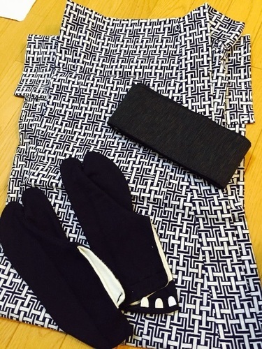 超お得！古着 だんじり祭り 黒衣装、腹当て、股引きバッチ