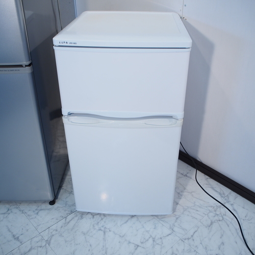 一人暮らしに最適サイズ　2ドア冷蔵庫　88L　EUPA　URR-88D　2009年製
