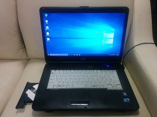 (お取引中)Windows10/i3/ﾒﾓﾘ2GB/HDD160GB/DVD-RW/Libre Office [Fujitsu A8390]