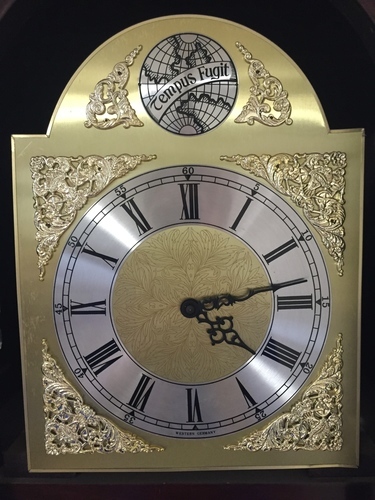 西ドイツ製 アンティーク 柱時計 tempus fugit を25,000円でお譲りします！！