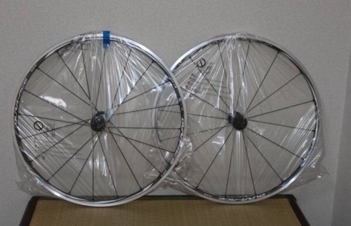 ロードバイク  DURA-ACE　 WH-9000-C24-CL ホイール