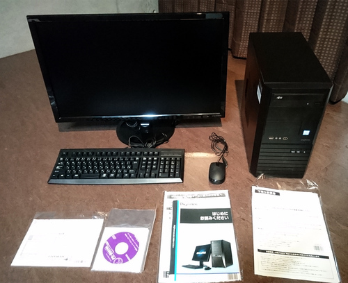 【中野まで取りに来てくれる方】PCと27インチモニター【定価9万円以上】