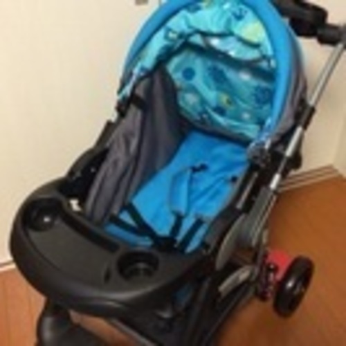 ベビーカーとチャイルドシートのセット