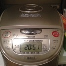 TOSHIBA5.5合炊き炊飯器