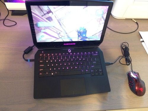 Alienware 13（2015）、Dell保証2020年まで。